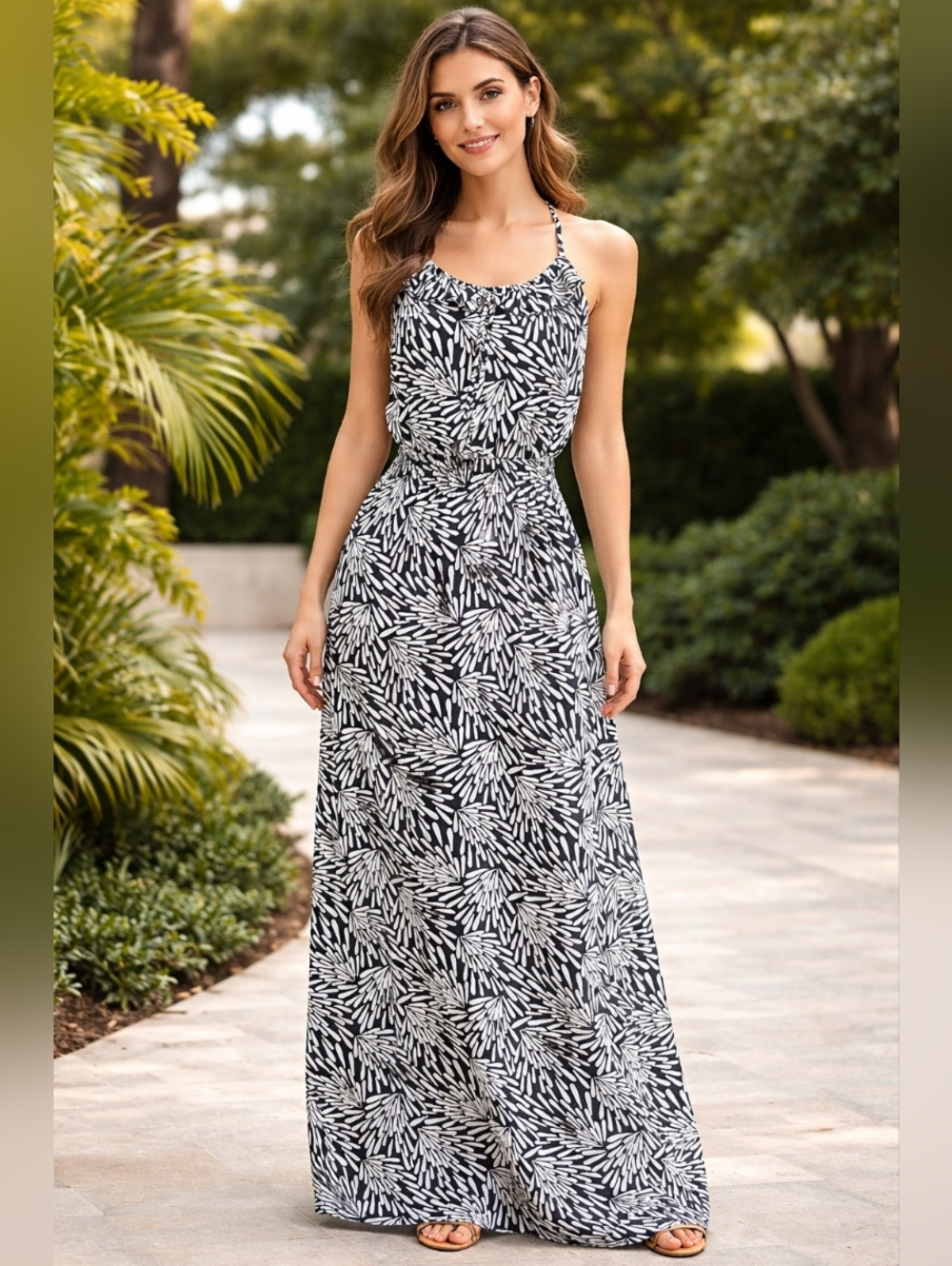 Banana Republic Black & White Leaf-Print Maxi Dress size 2